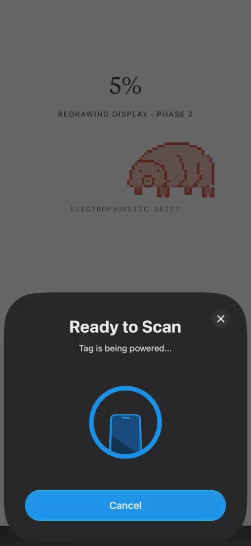 The LogCase app tardigrade taking on the panel's inks while the display redraws